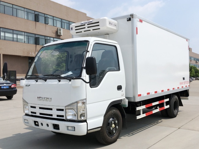 (廂長(zhǎng)4.1米)慶鈴五十鈴冷藏車(chē)