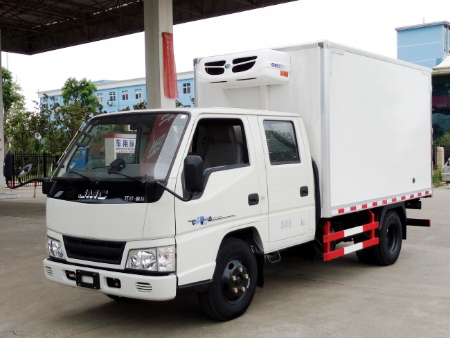 (廂長3.2米)江鈴順達雙排冷藏車