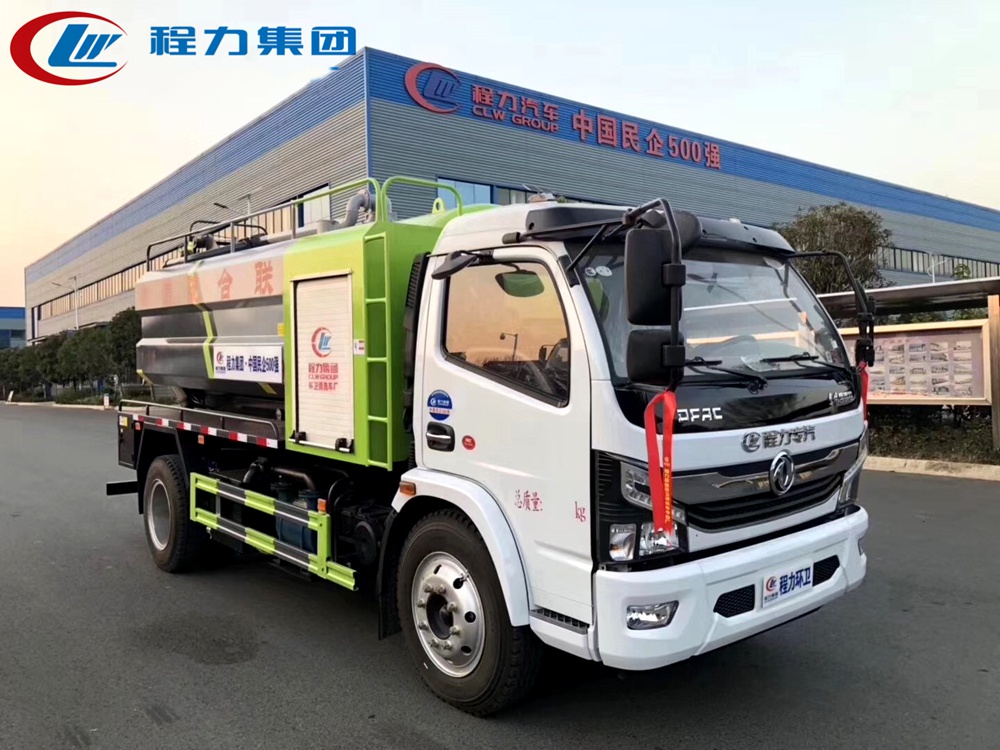 國六【水2.7方/污7方】東風D7 清洗吸污車